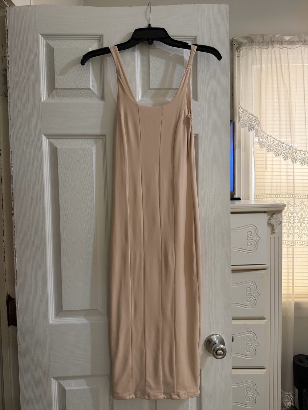 Women’s Sleeveless Slip Dress in Nude